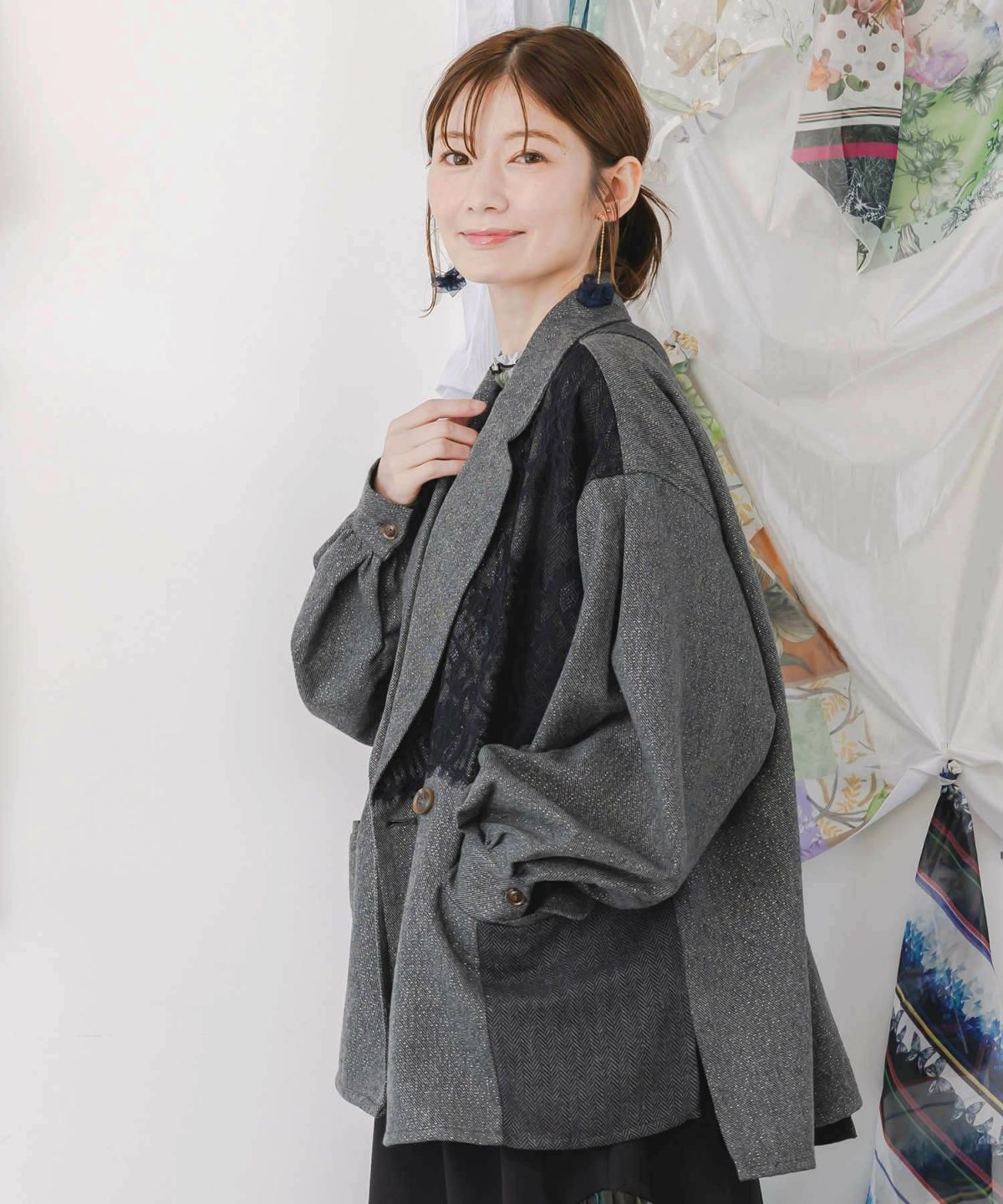 レースと蝶々の異素材切替ジャケット-4