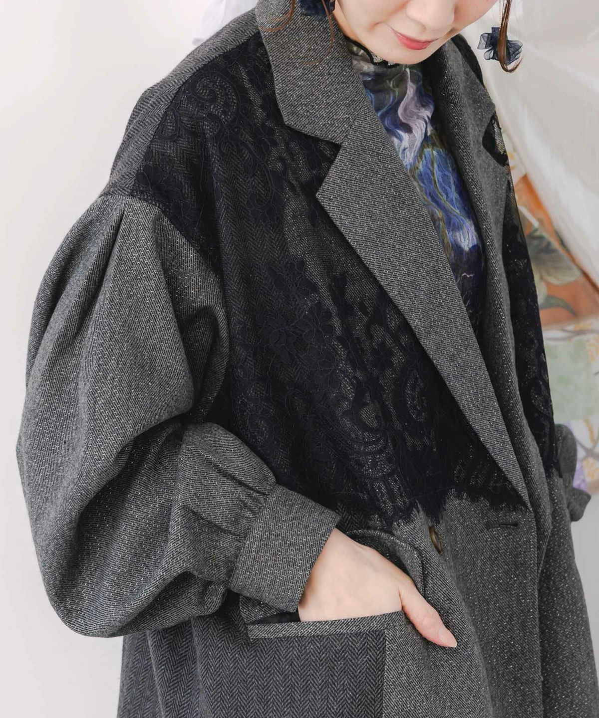 レースと蝶々の異素材切替ジャケット-7