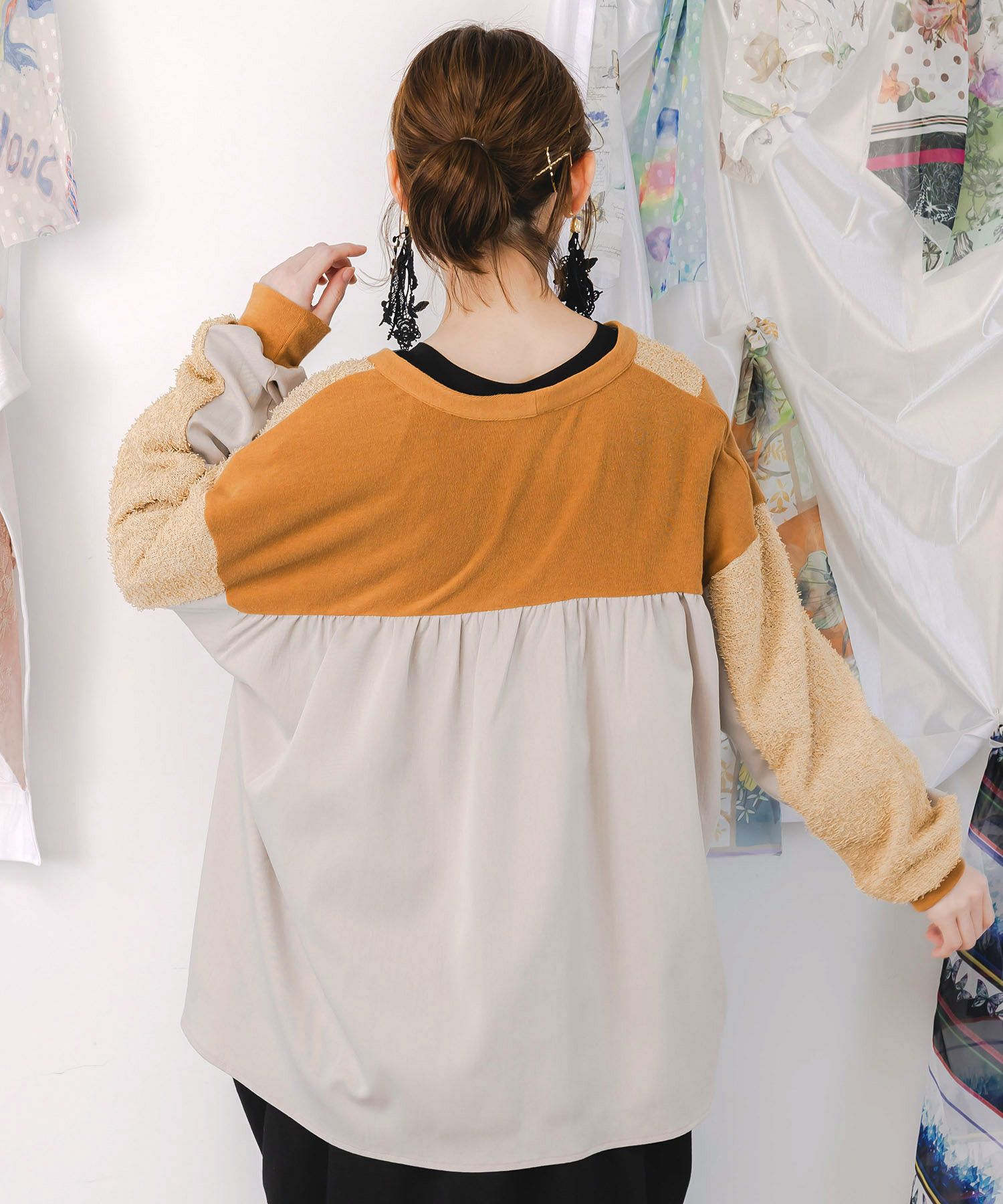 553227：蝶々の異素材切替カーディガンの通販-ScoLar