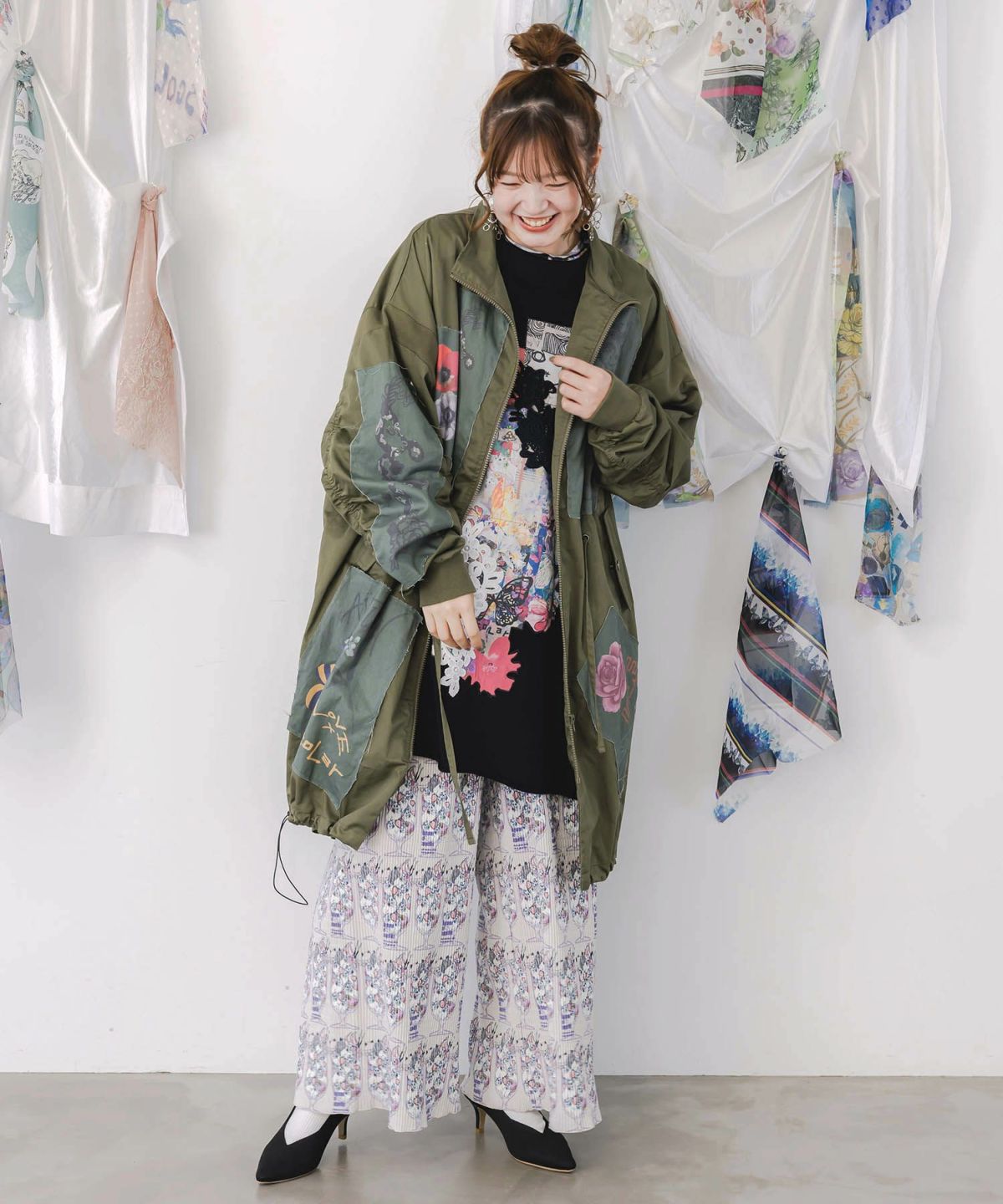 花のアップリケロングブルゾン-2