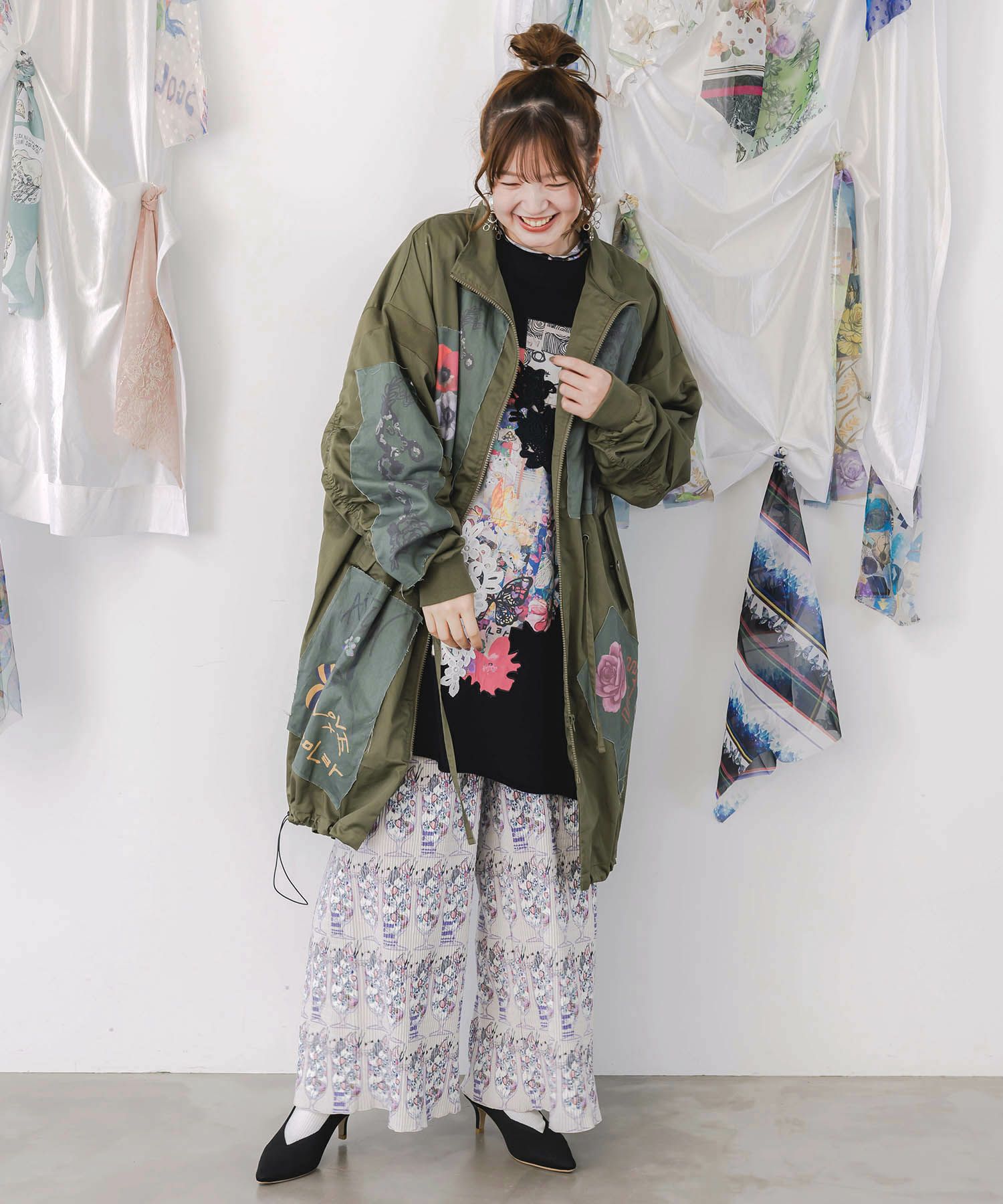 花のアップリケロングブルゾン-2