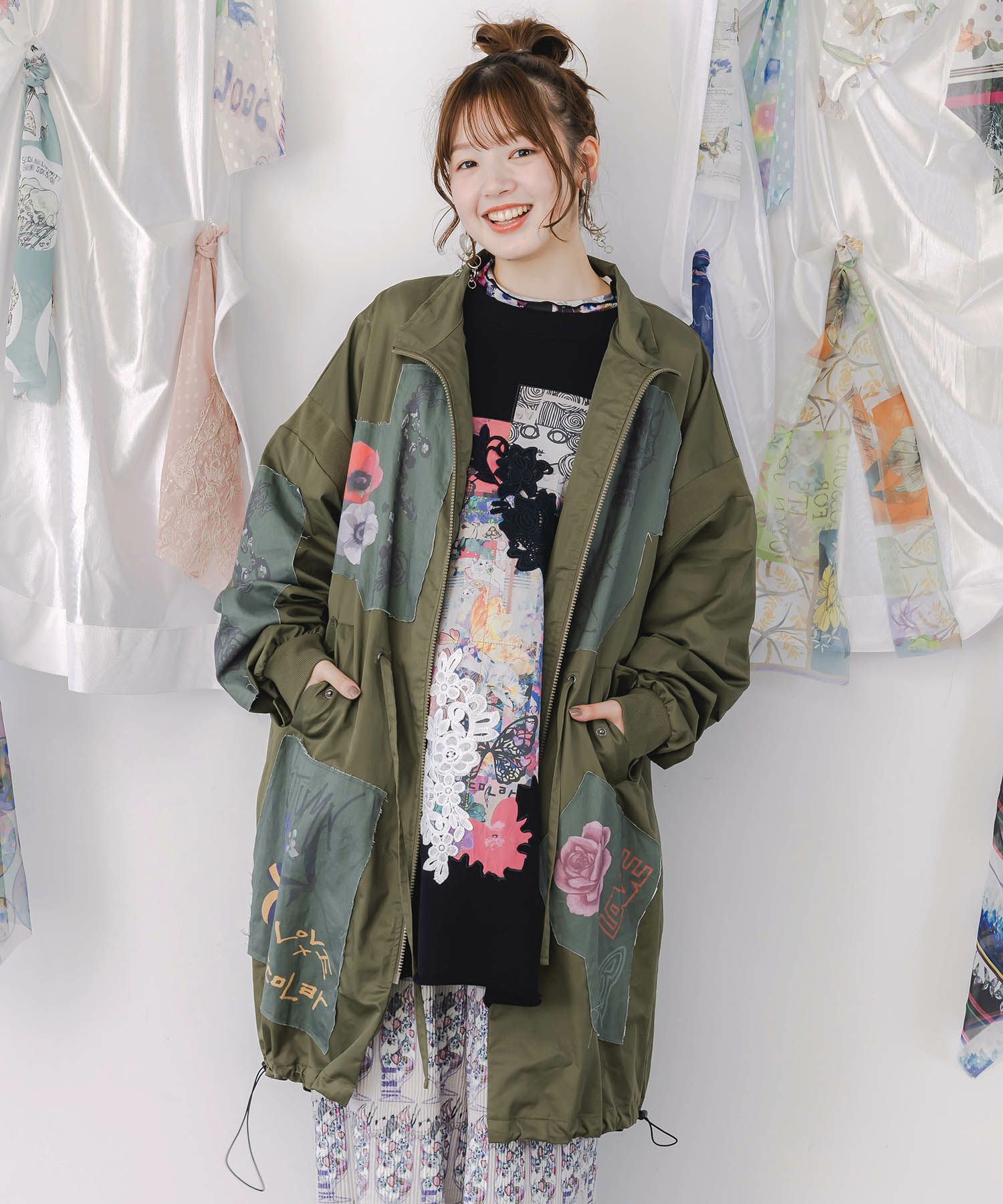 花のアップリケロングブルゾン-3