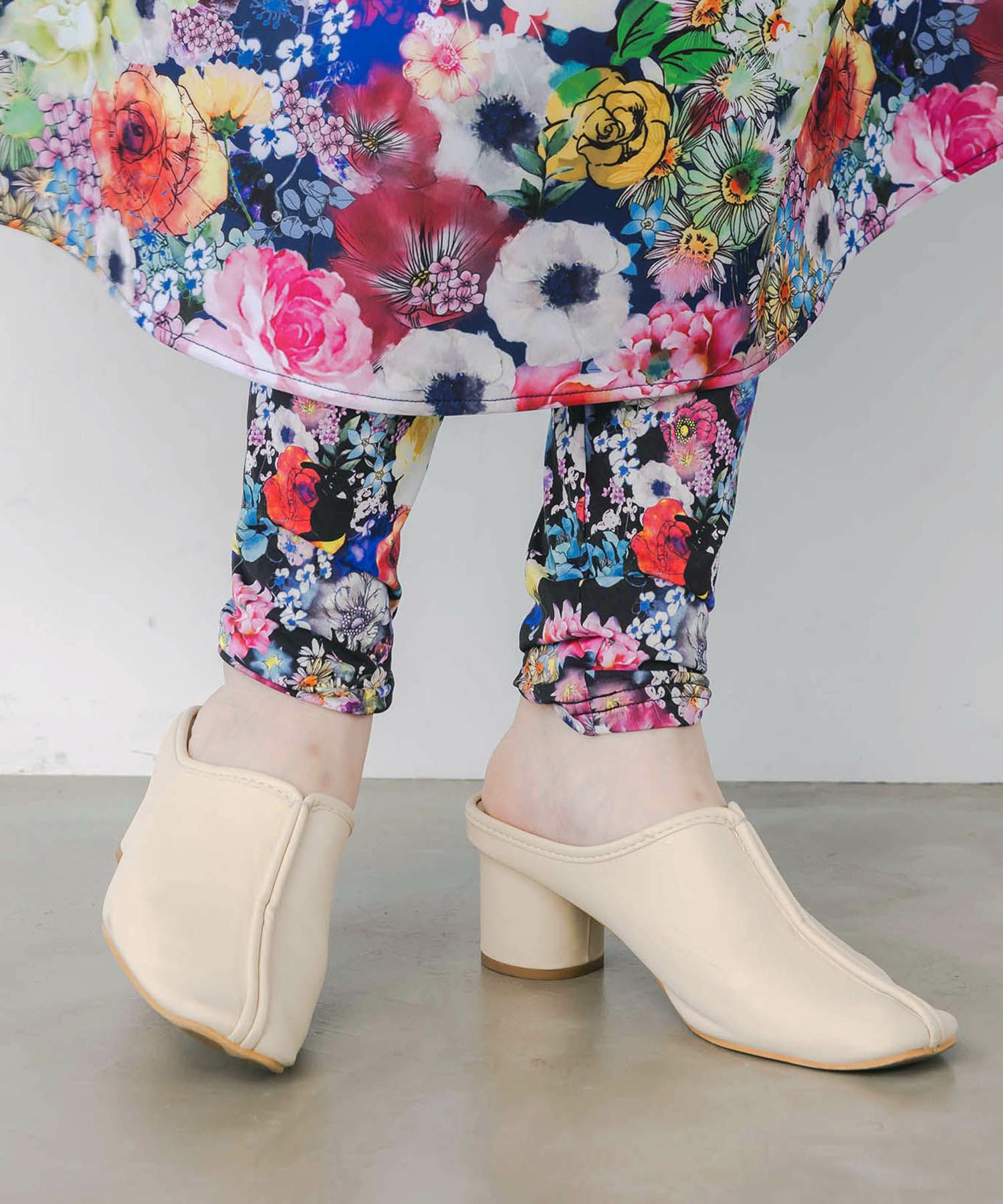 スカラー総柄レギンス-1