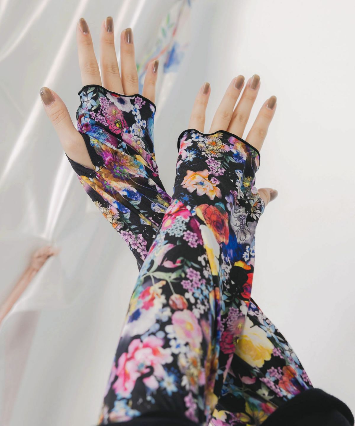 スカラー総柄ロングスリーブTシャツ-6