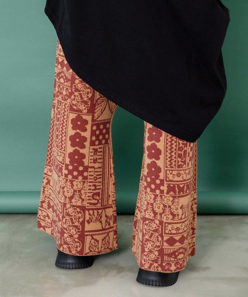 ネコと蝶と植物のエスニック風ニットパンツ-6