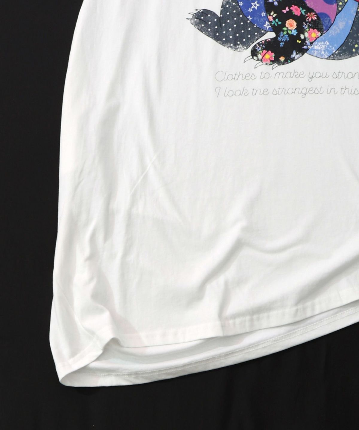 威嚇する人畜無害猫怪獣柄プルオーバー-16