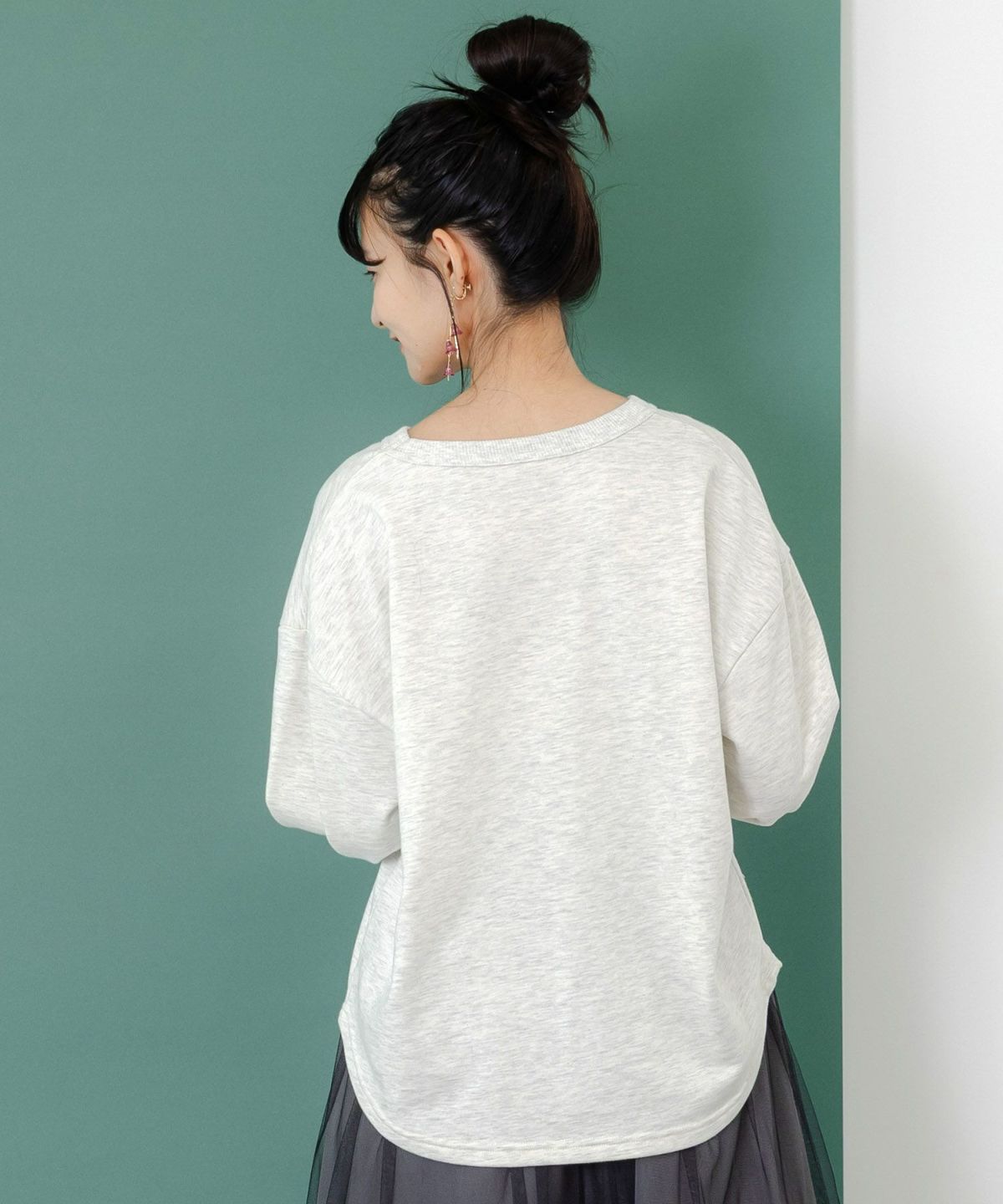 スカラーちゃん×トラ×蝶刺繍 ミニ裏毛プルオーバー-5