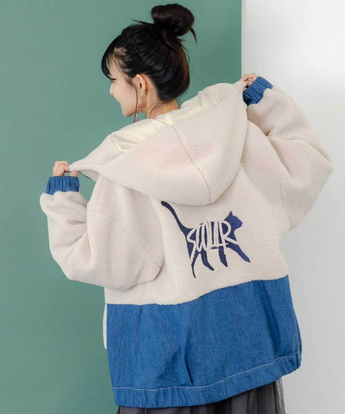 ボア×デニムの異素材切替フード付きブルゾン-2