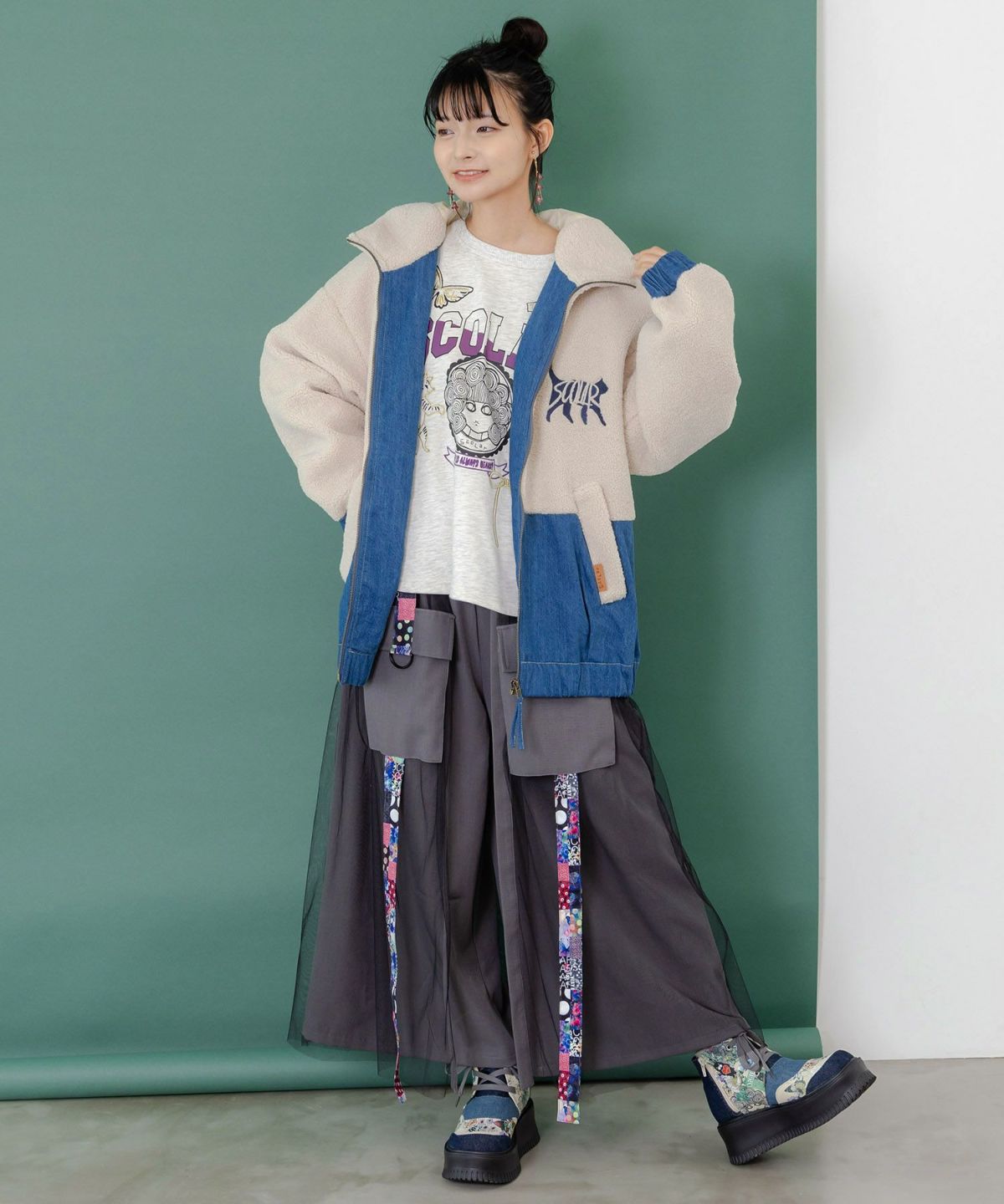 ボア×デニムの異素材切替フード付きブルゾン-3