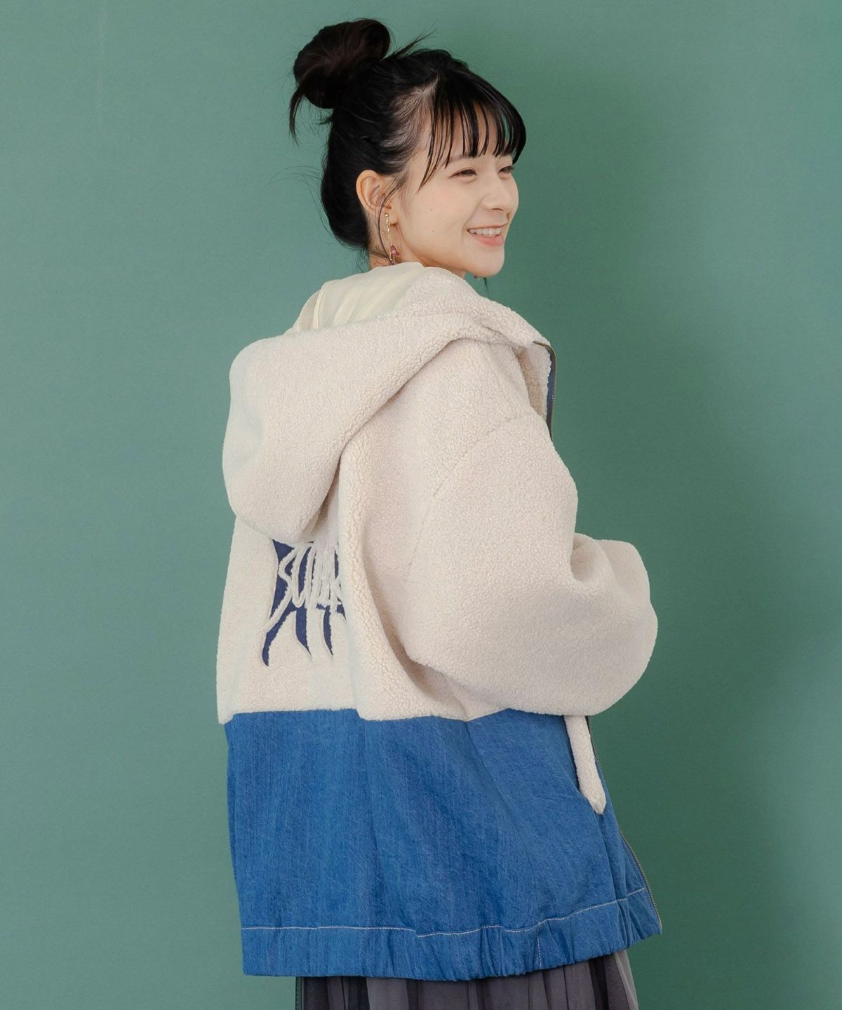 ボア×デニムの異素材切替フード付きブルゾン-6