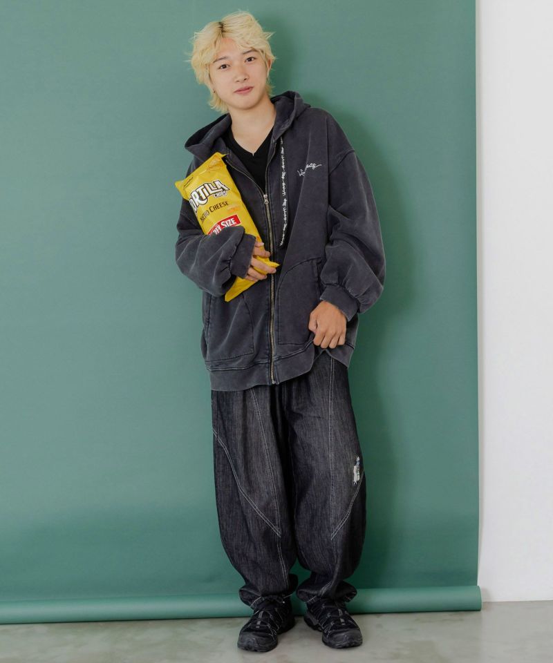 落書き風裏毛スノーウォッシュパーカー-11