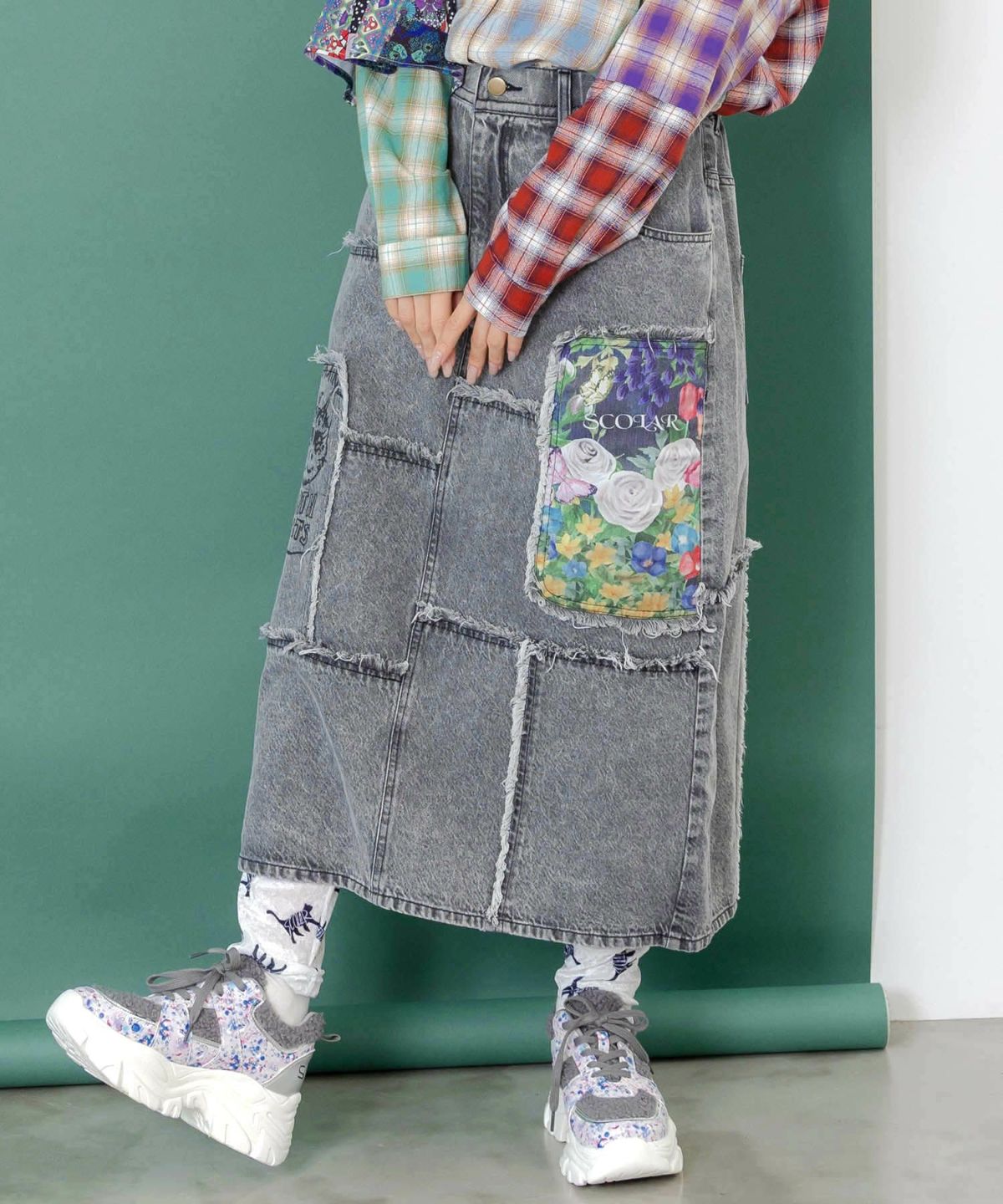 花ネコのアシメフリンジ アップリケデニムスカート-6