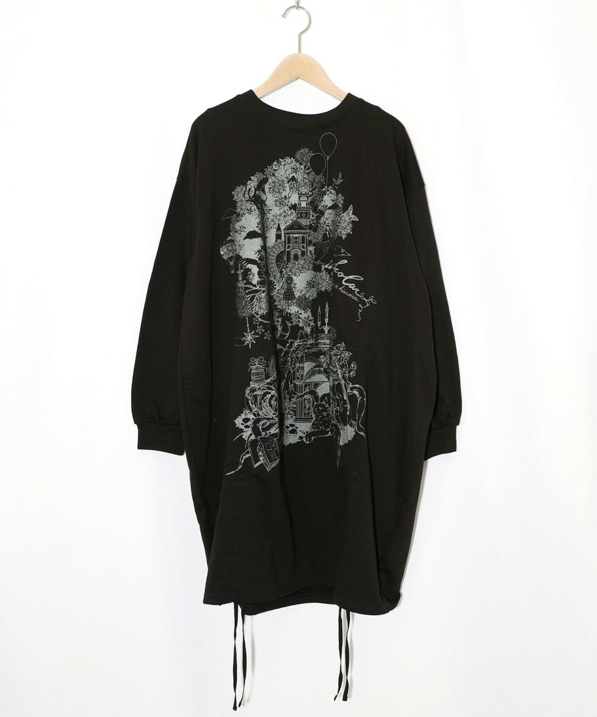 ツリーハウス柄裏毛×裾ドロストワンピース-11