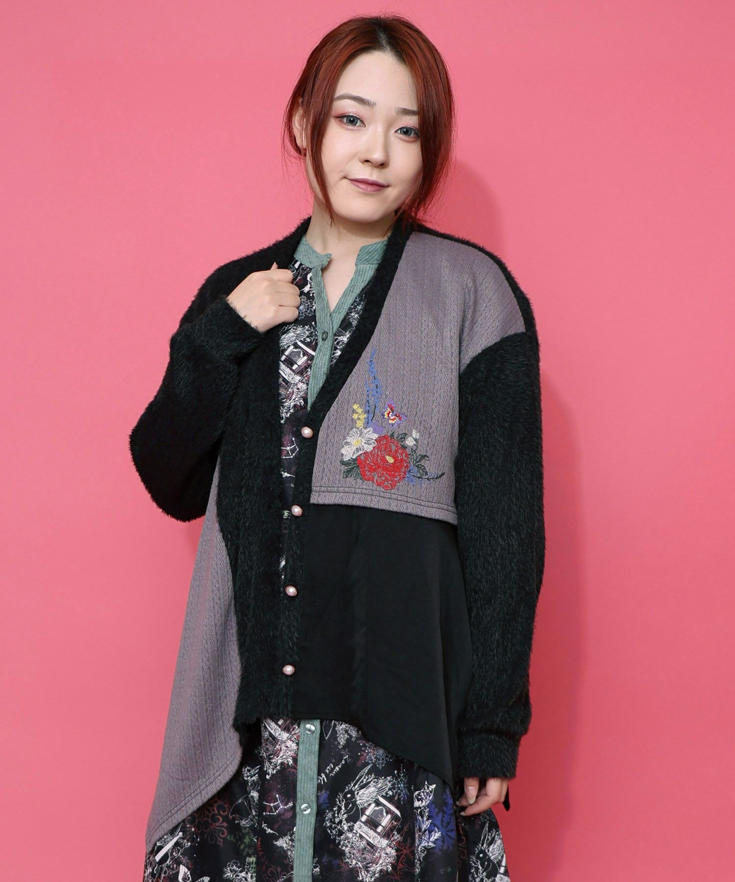 3素材ミックス花×蝶刺繍カーディガン-1