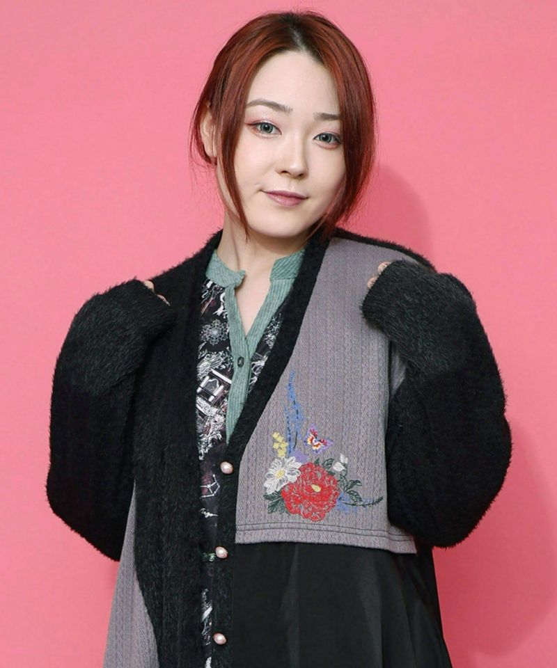 3素材ミックス花×蝶刺繍カーディガン-6