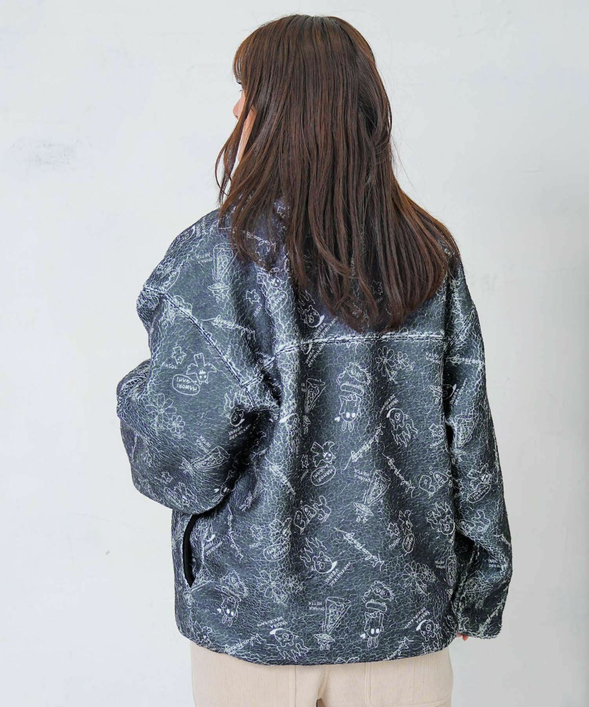 落書き調Parityキャラ厚手ボアハイネックブルゾン-13