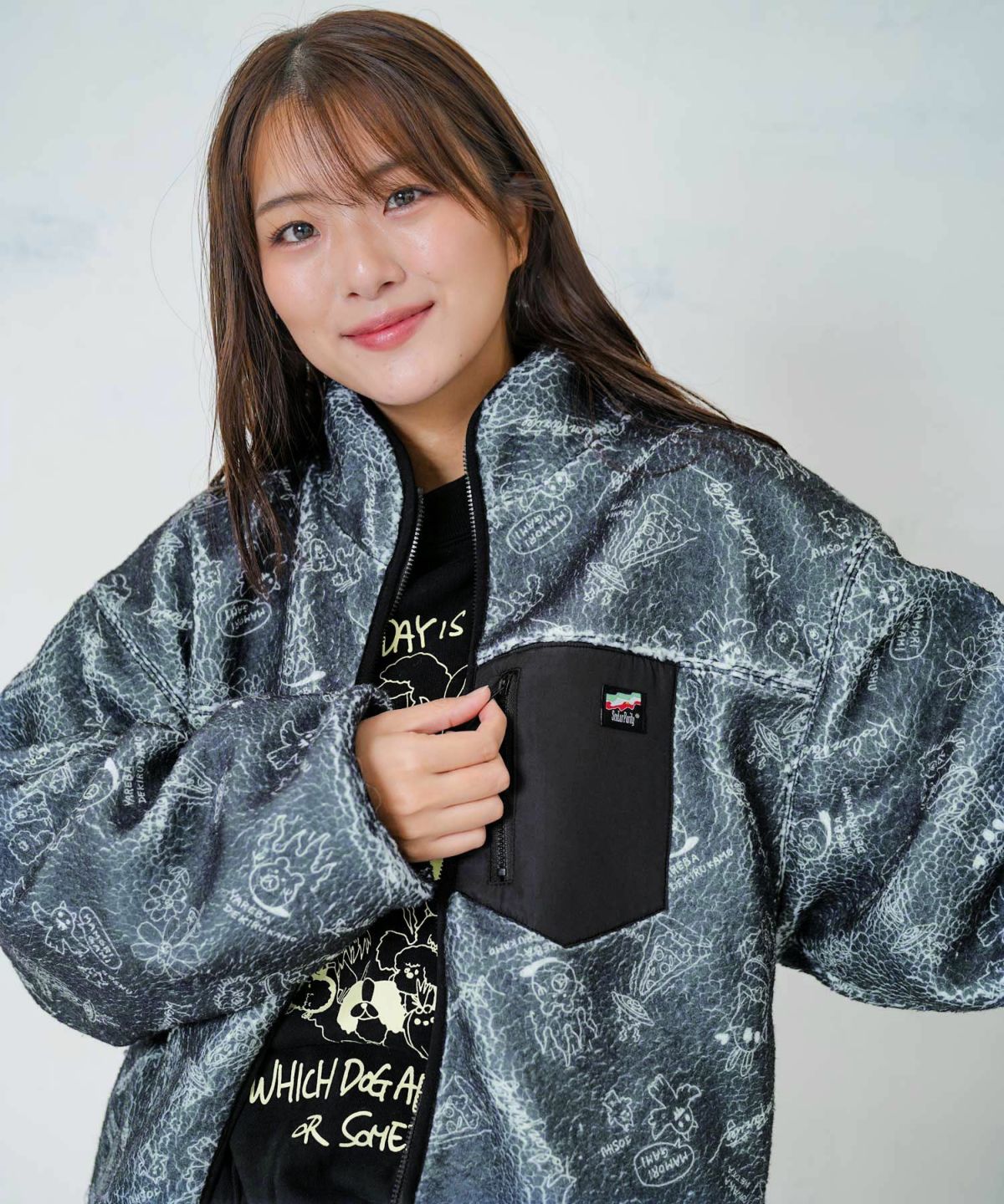 落書き調Parityキャラ厚手ボアハイネックブルゾン-14