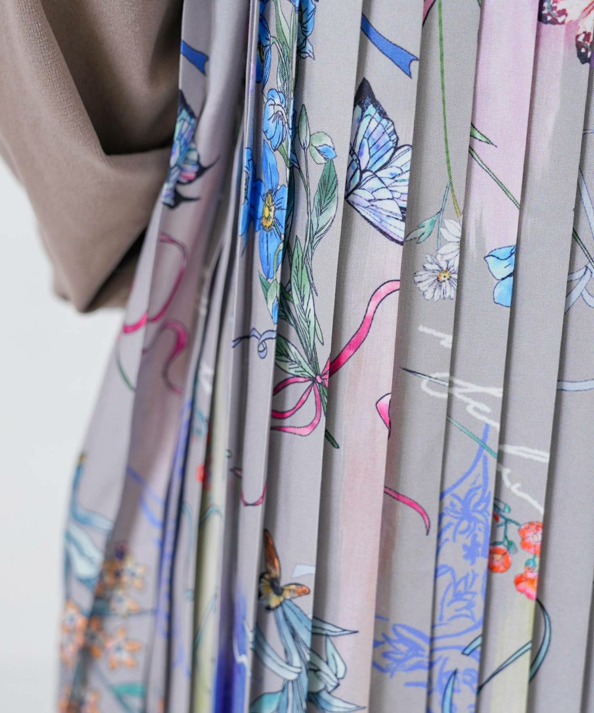 花柄素材切替タートルネックワンピース-16