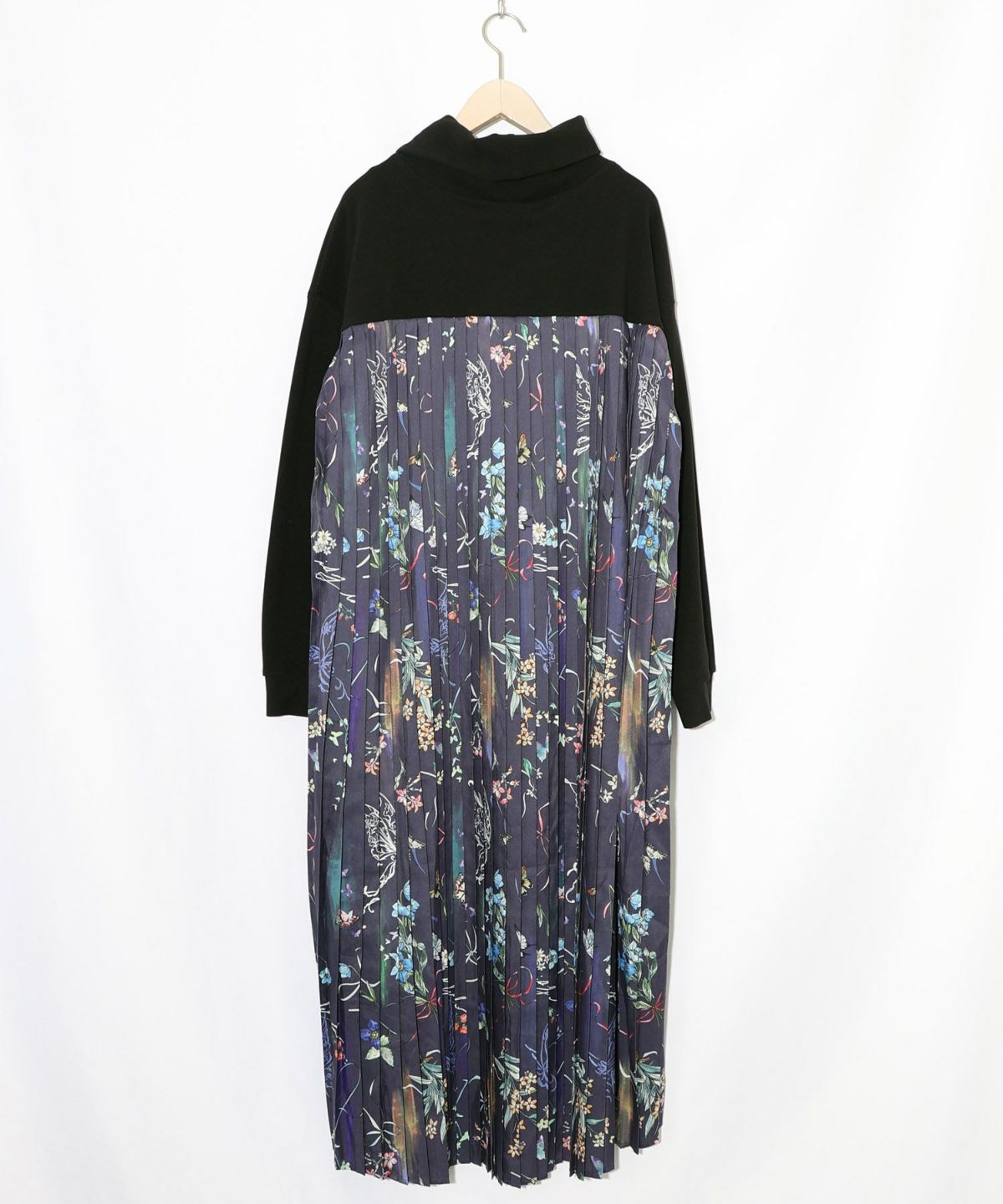 花柄素材切替タートルネックワンピース-18