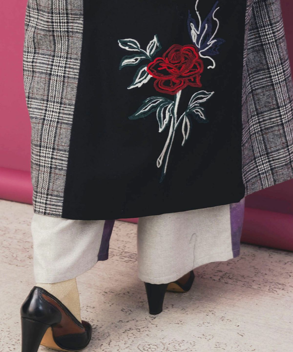 バラ刺繍起毛チェック×蝶レース×フェイクウールコート-9
