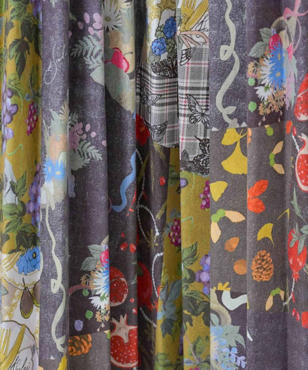 豊穣と繁栄柄スウェードポンチプリーツスカート-6