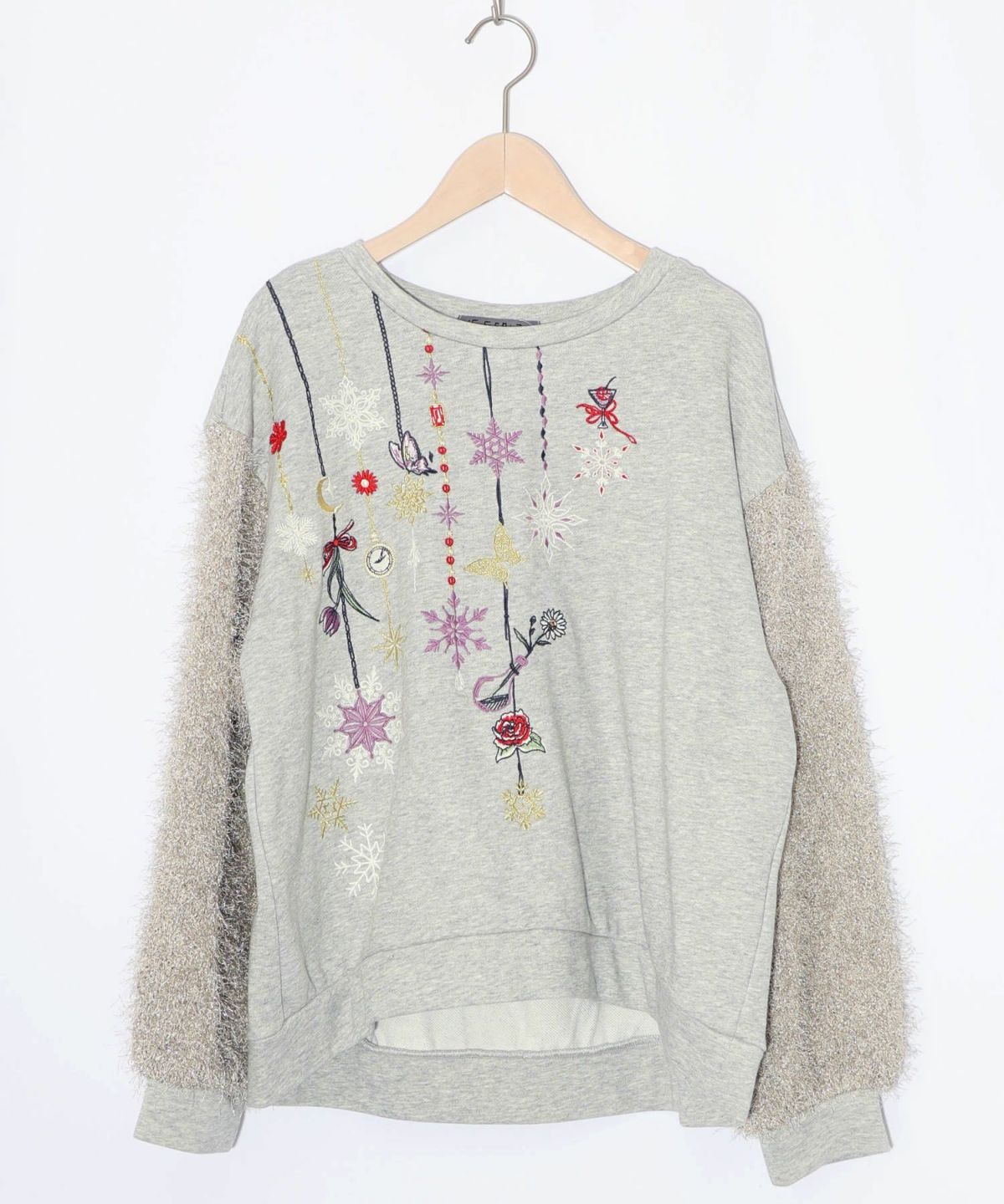 雪の結晶ガーランド刺繍裏毛×ラメフェザーニット-20