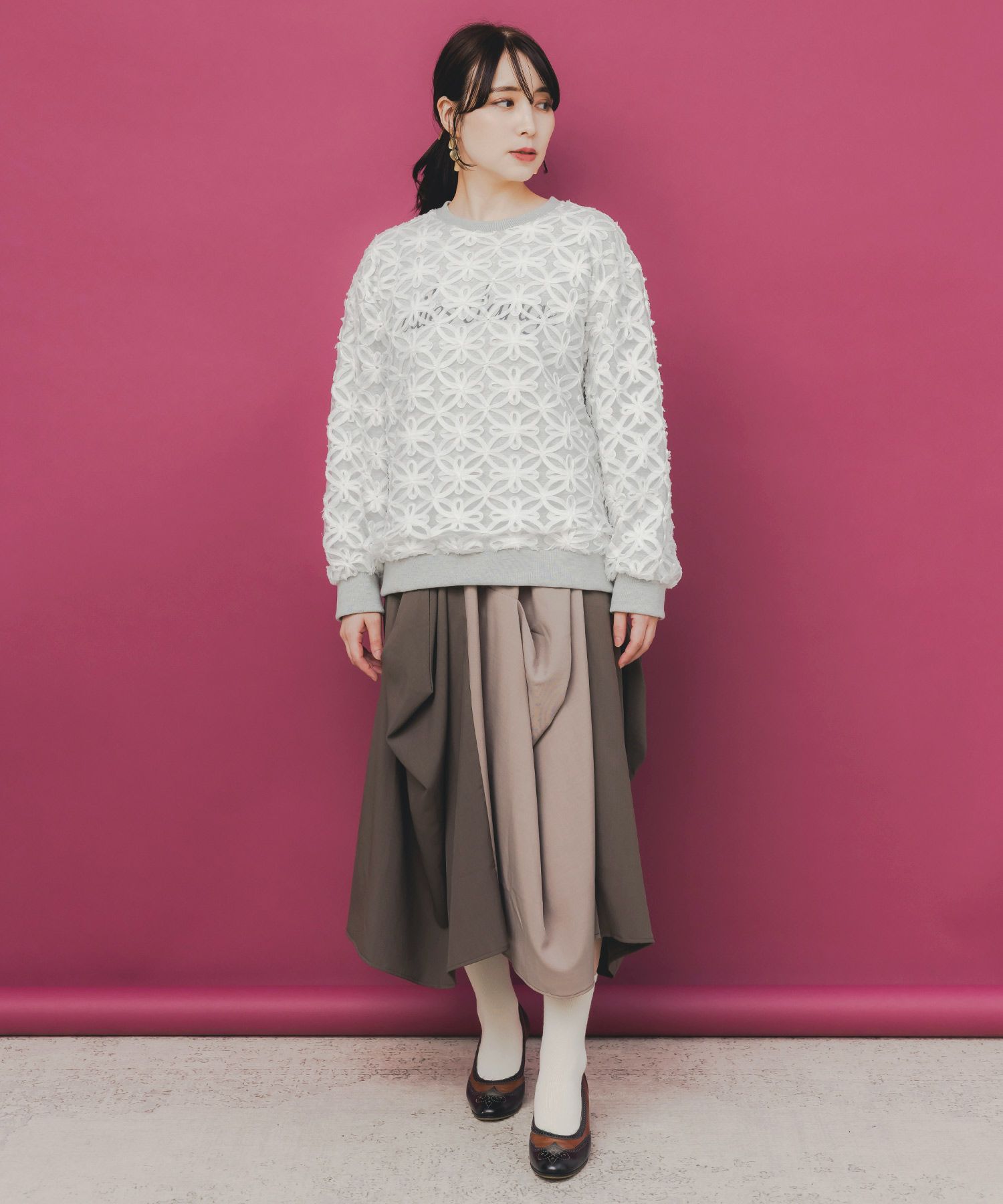 753008：天使モチーフ立体チュール×裏毛プルオーバーの通販-ScoLar