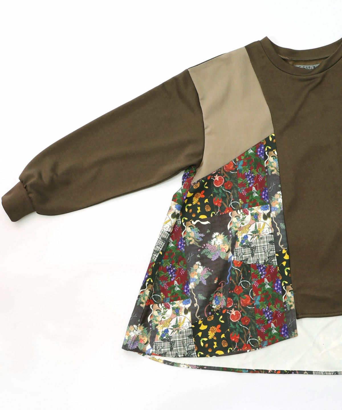 花蝶柄×無地リメイク風 異素材切替プルオーバー-18