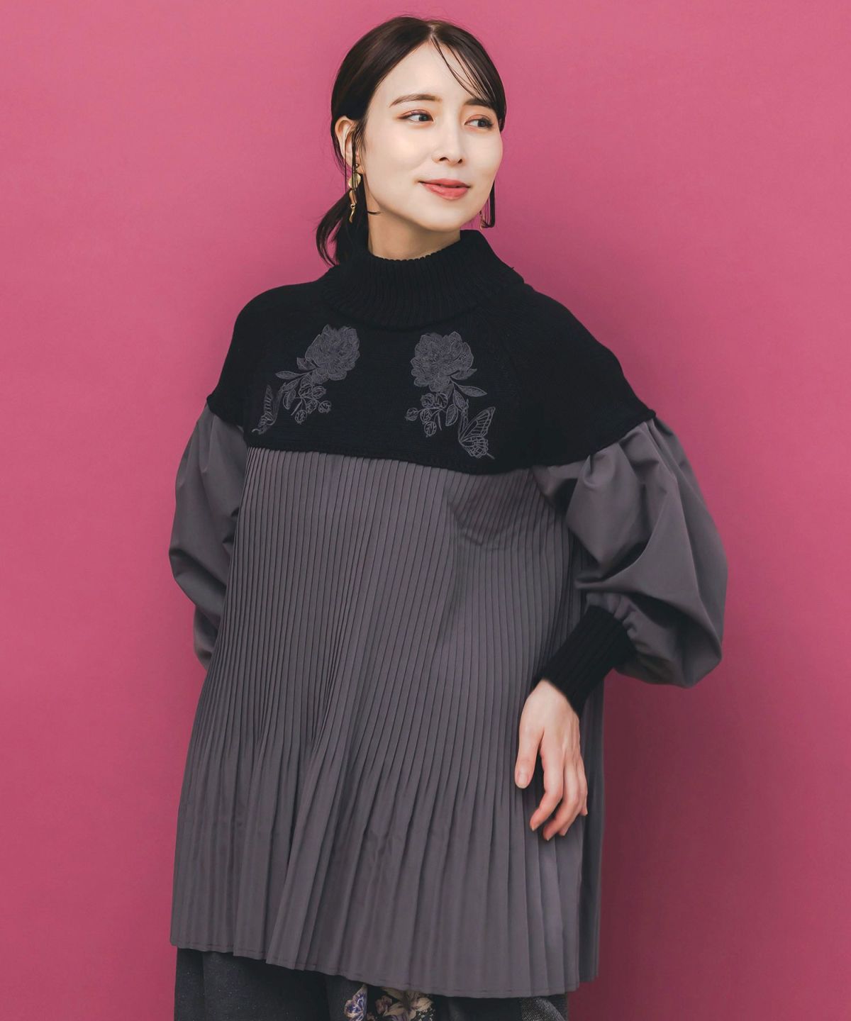 花刺繍ニット×プリーツ異素材切替プルオーバー-3