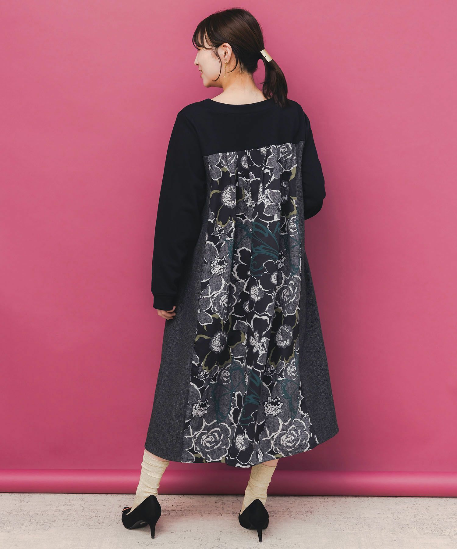 花柄ヘリンボーン×裏毛×布帛 異素材切替ワンピース-5