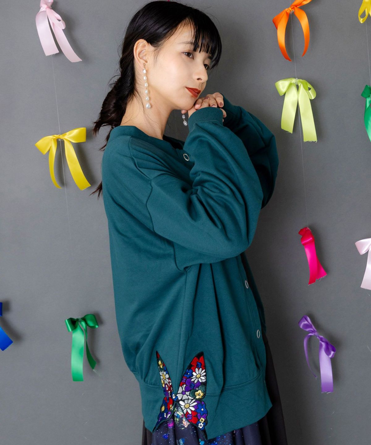 裾蝶刺繍2wayミニ裏毛カーディガン-1