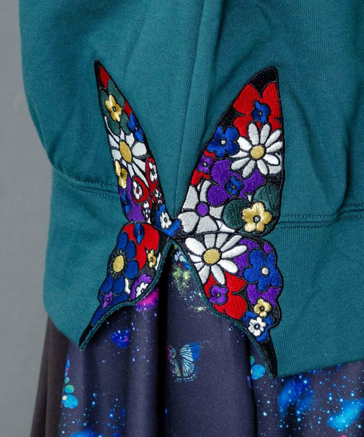 裾蝶刺繍2wayミニ裏毛カーディガン-8