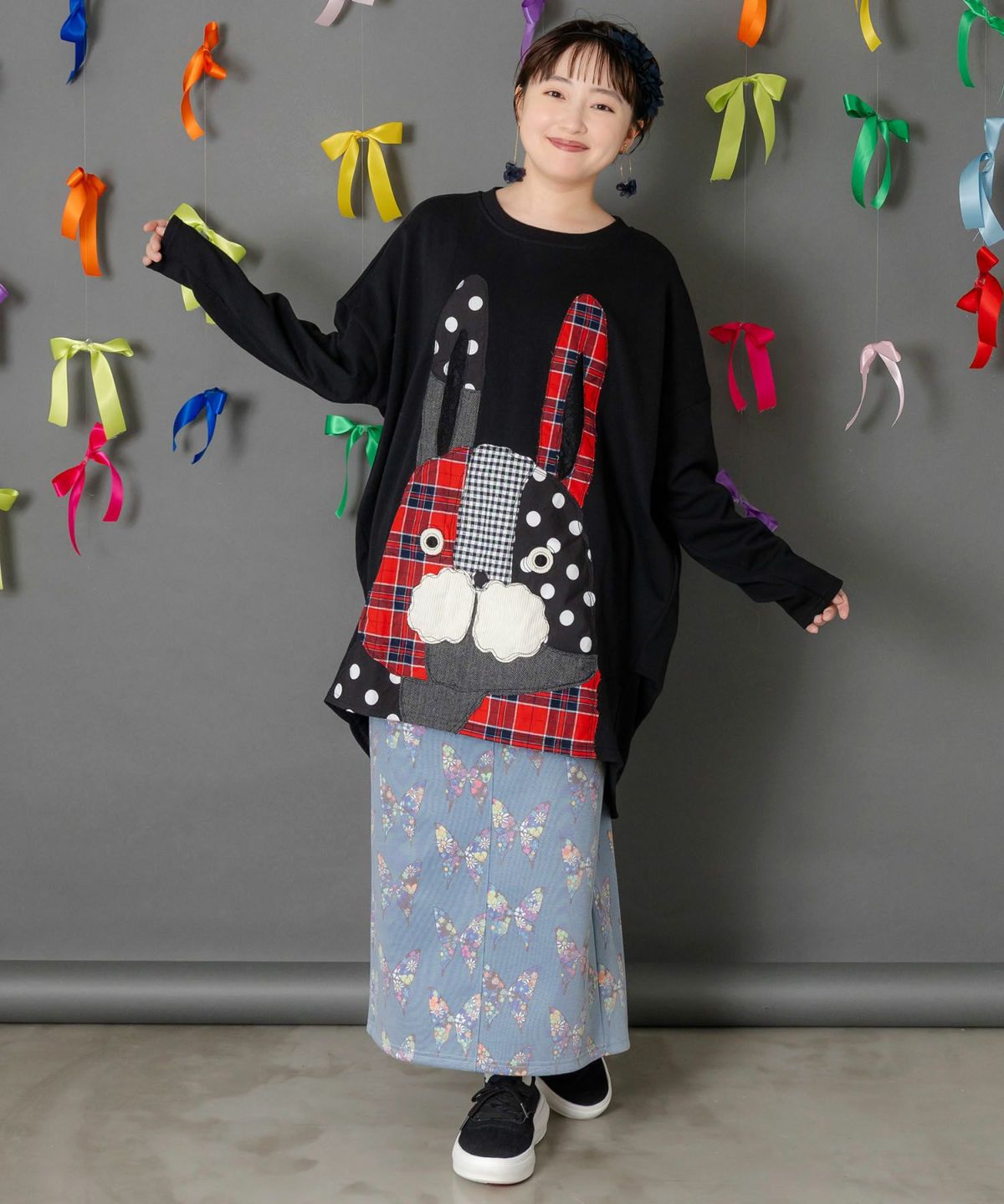 パッチワークラビルアップリケ裏毛プルオーバー-2