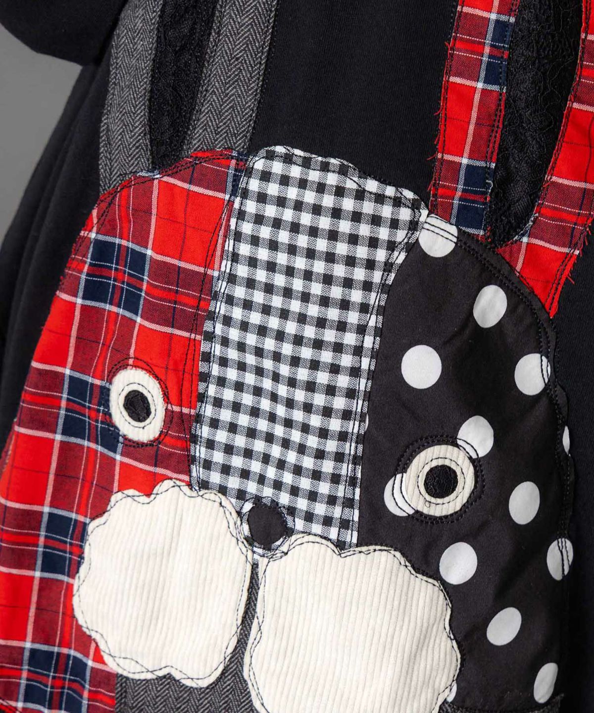 パッチワークラビルアップリケ裏毛プルオーバー-8