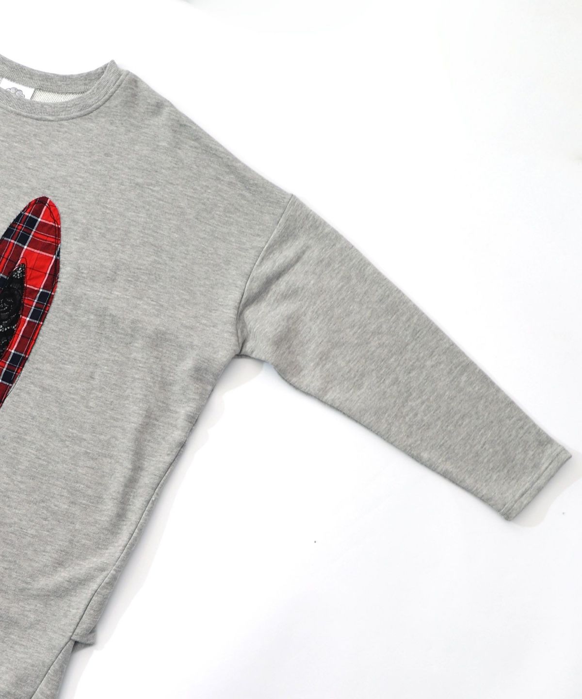 パッチワークラビルアップリケ裏毛プルオーバー-14