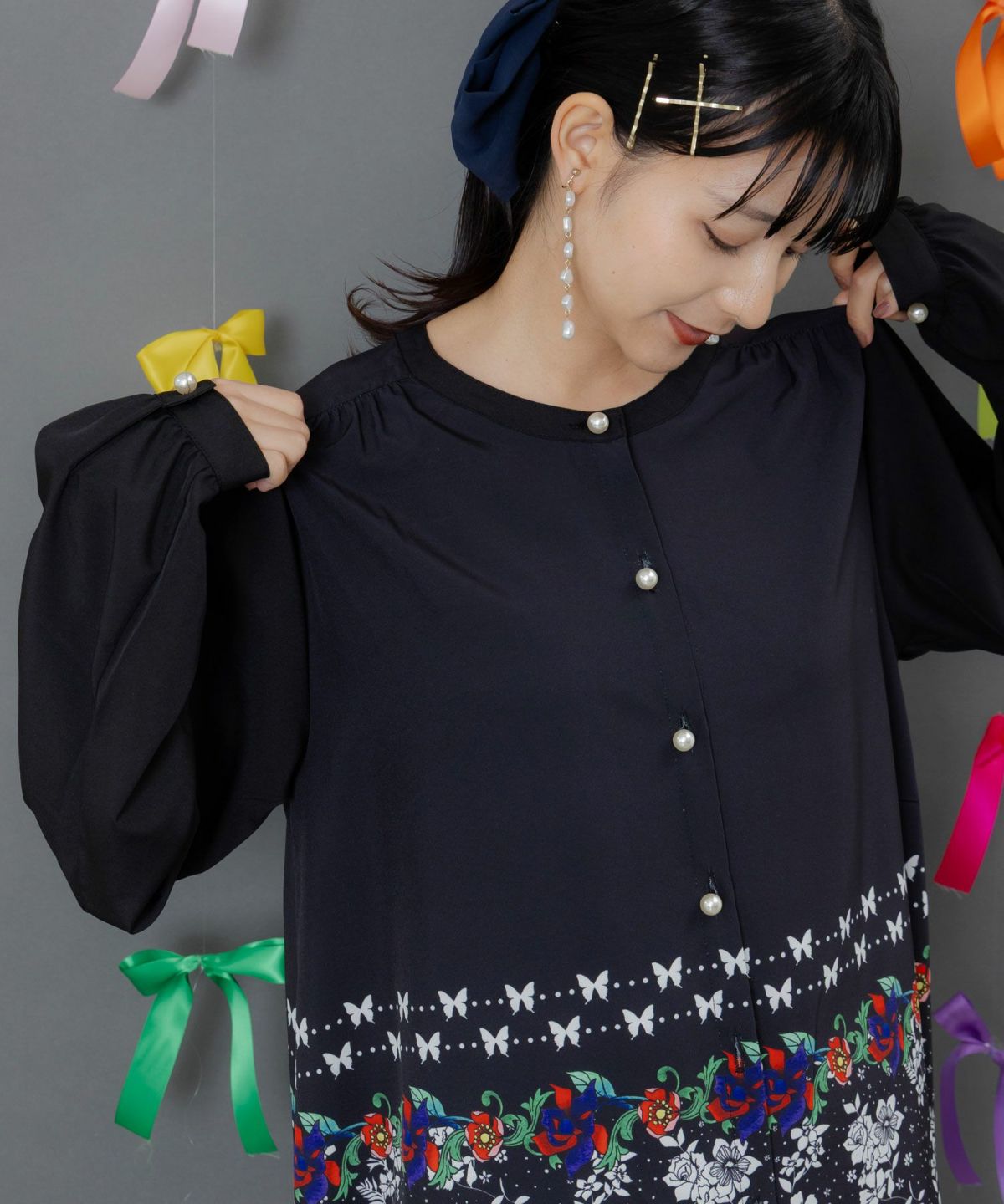 冬のオーナメント×花柄 前開きワンピース-6