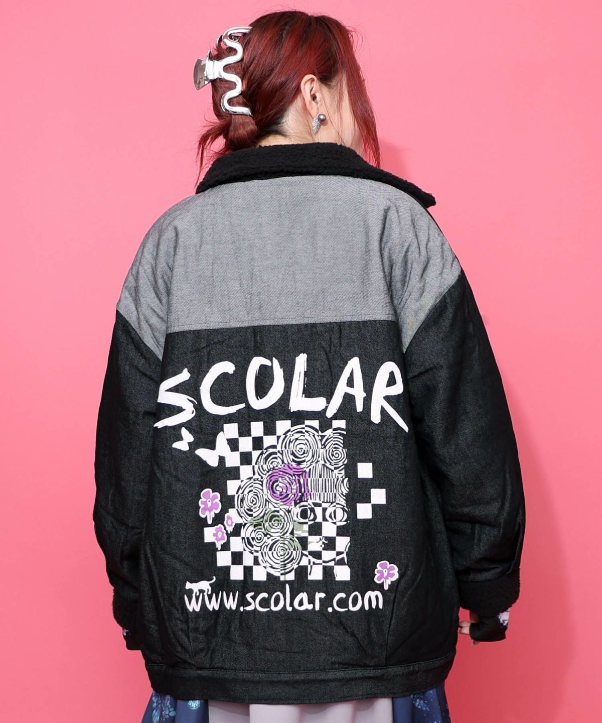 落書きモザイク柄デニム×ボアジャケット-17