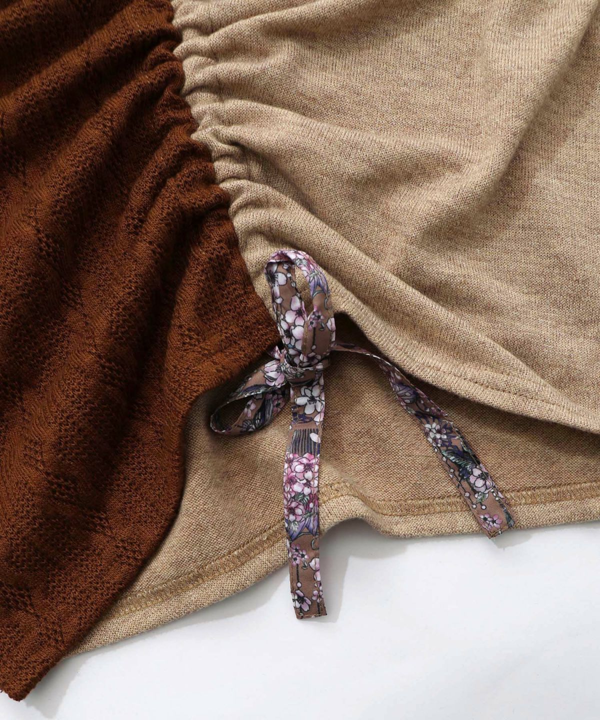 雅結×iS ScoLarコラボ 異素材切替プルオーバー-31