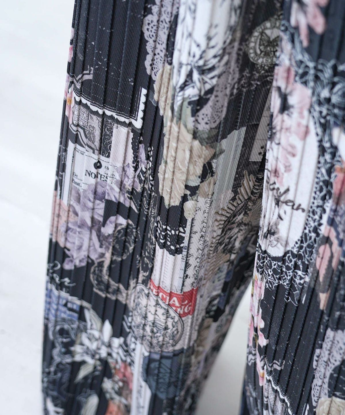 花柄ラベルプリーツパンツ-8