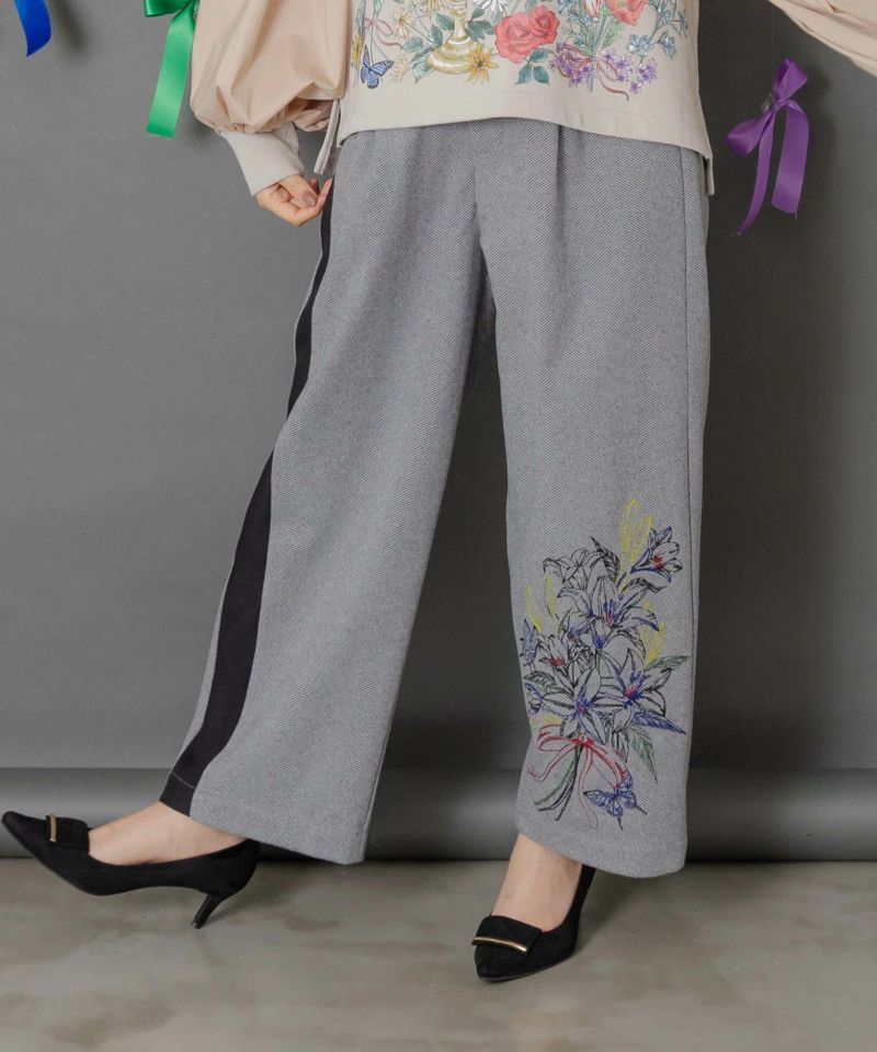 k*a様 Liilu 刺繍 パンツ　2y Liilu 刺繍 パンツ 2y 子供 の パンツ