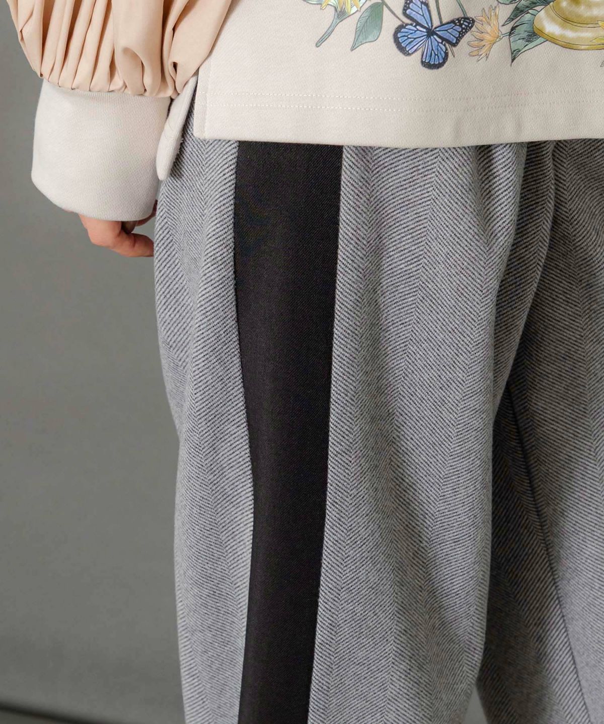 異素材切替×花束刺繍パンツ-7