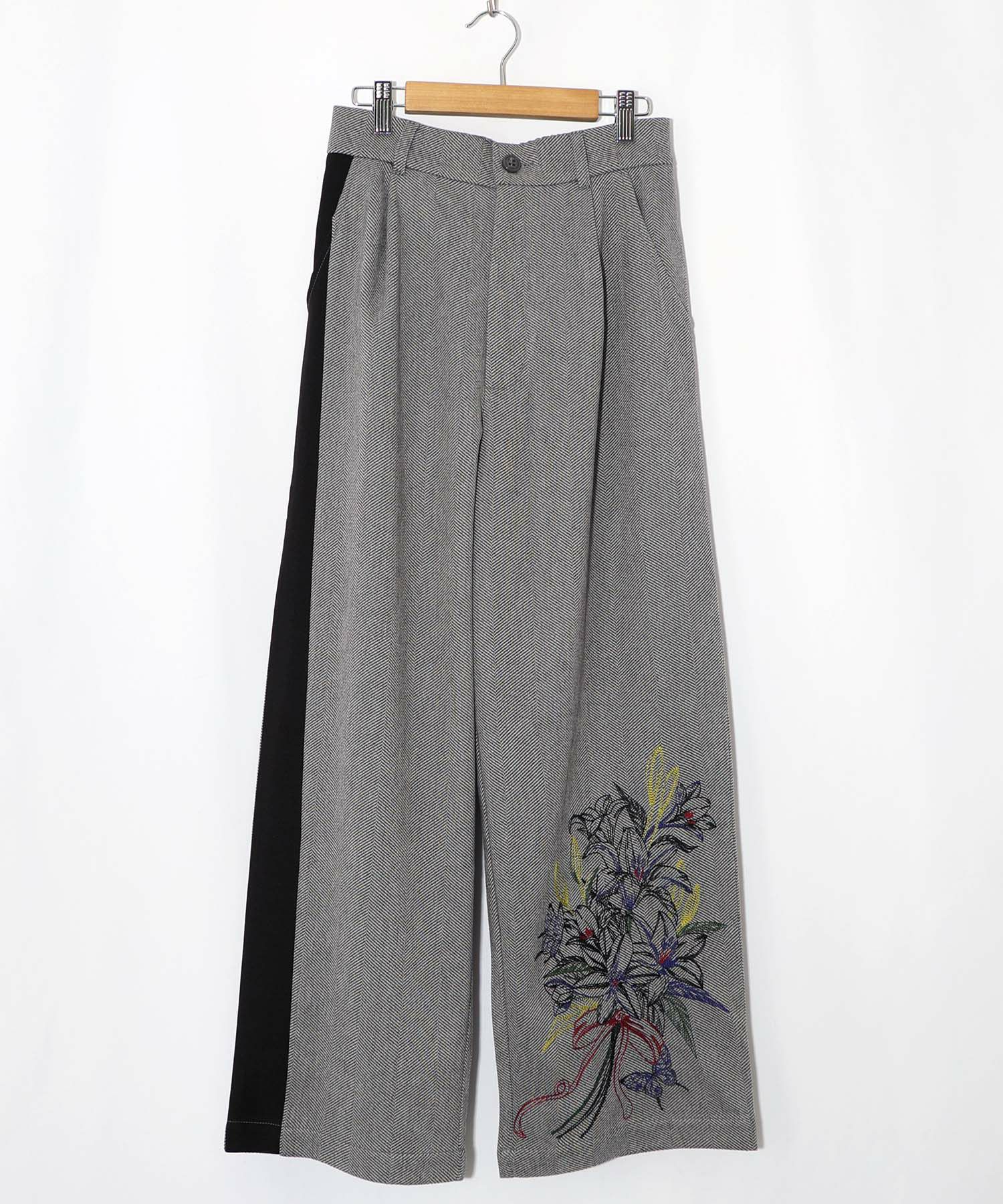 異素材切替×花束刺繍パンツ-9