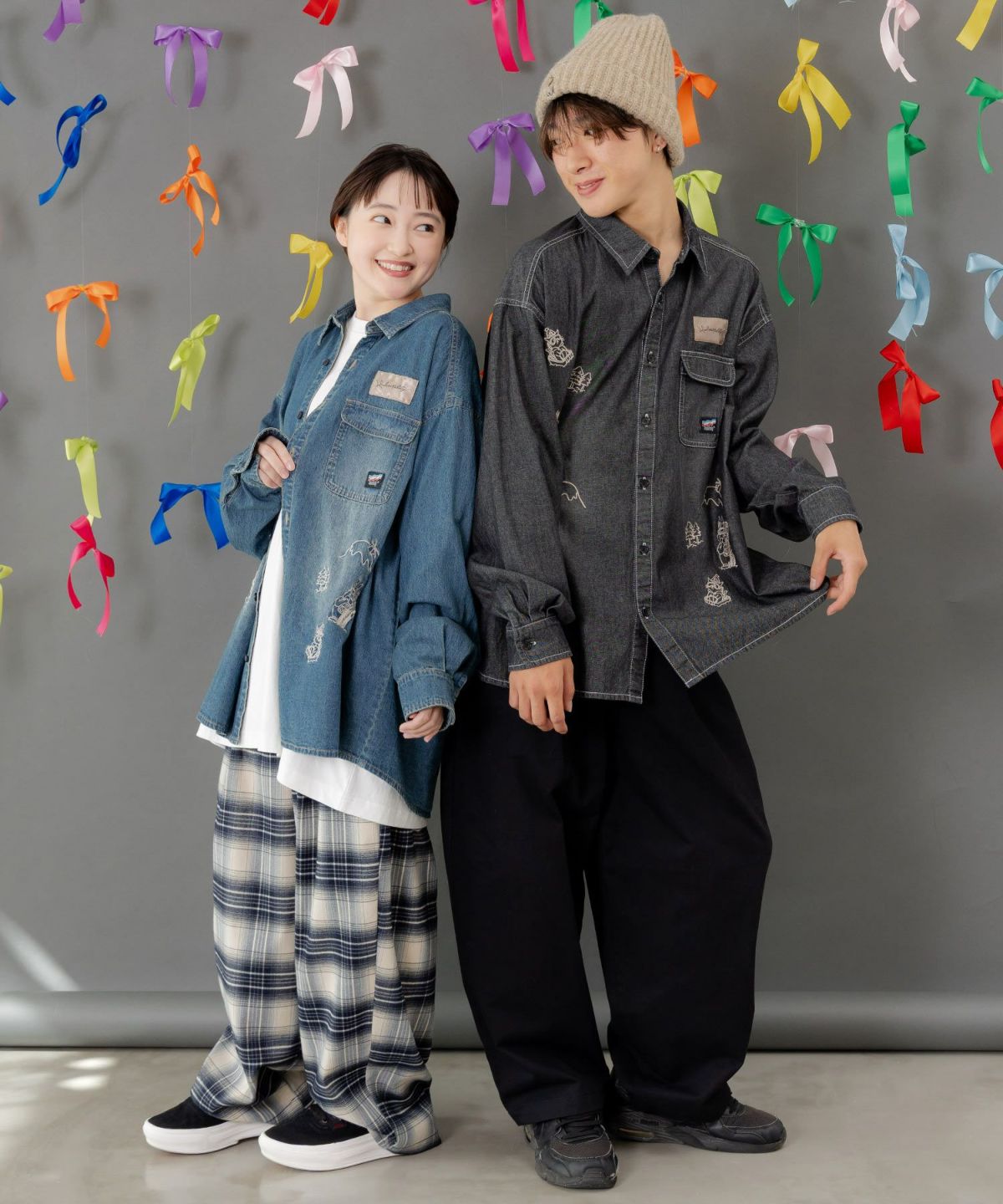 ラビルとネコのスノーメモリー刺繍デニムシャツ-2