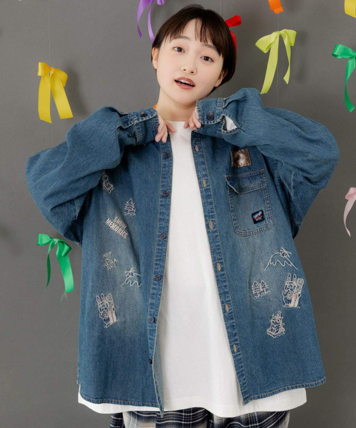 ラビルとネコのスノーメモリー刺繍デニムシャツ-9