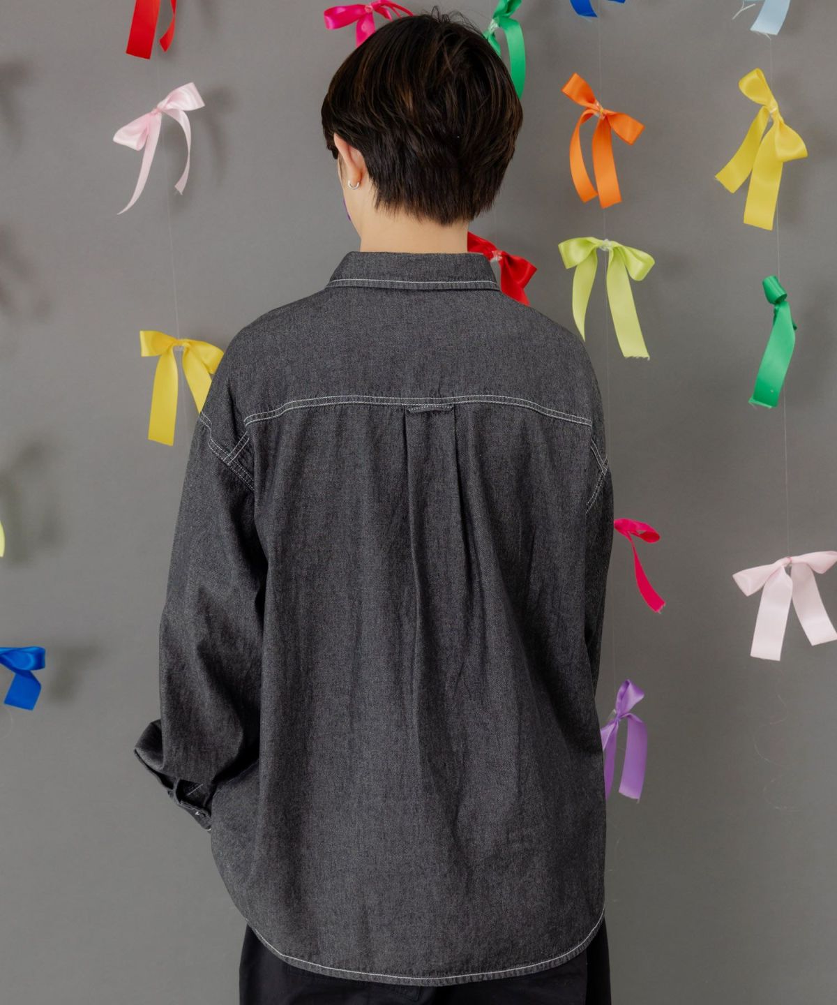 ラビルとネコのスノーメモリー刺繍デニムシャツ-16