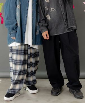 【パリティ】クマ宇宙柄スポーティブルゾン スカラー ScoLar クマ宇宙柄スポーティーブルゾン （ブラック