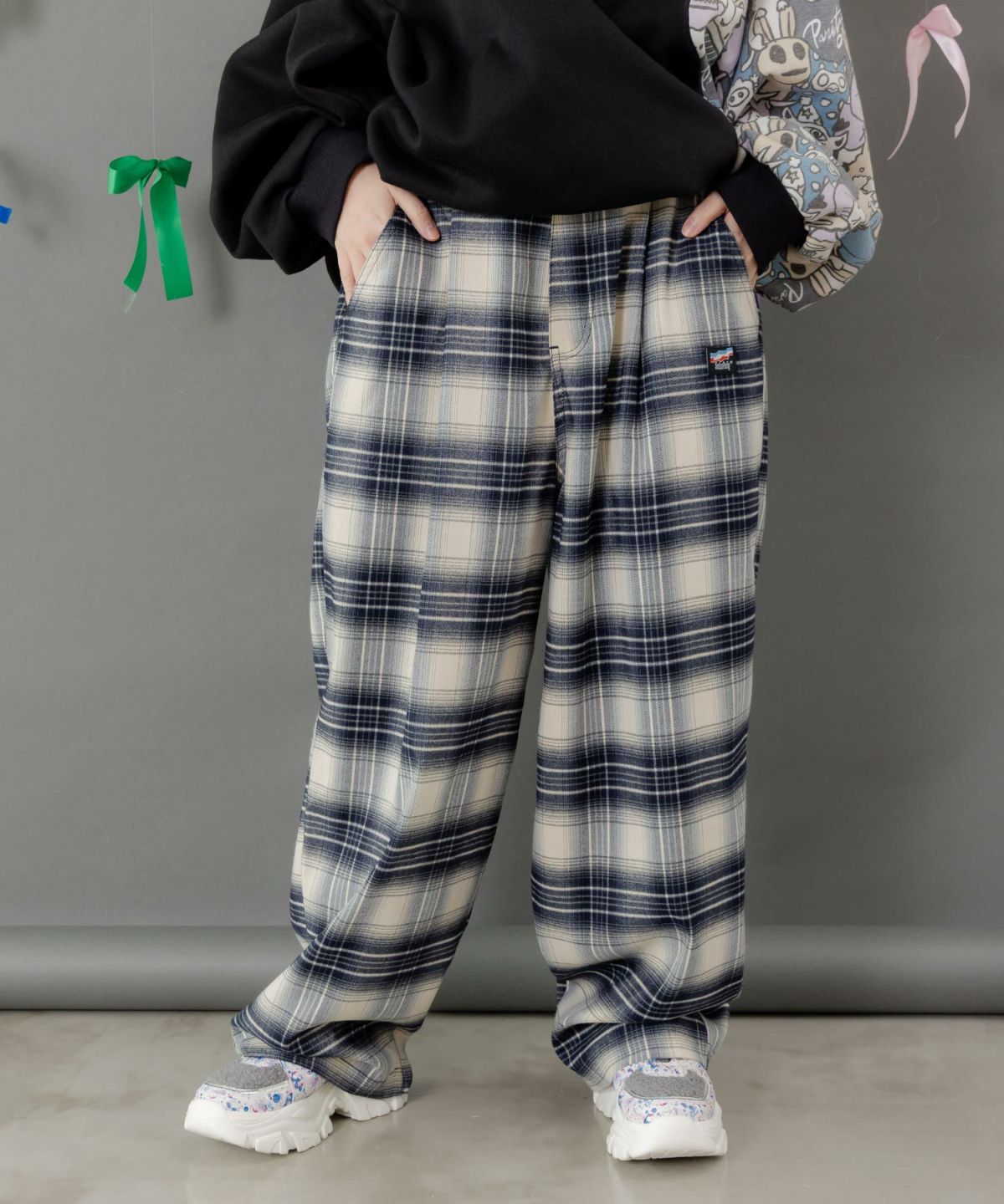 ポッケにパリティキャラクターズ 3素材パンツ-3