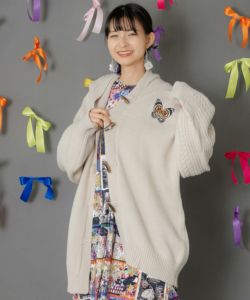 カーディガンkawauso様 153769：蝶刺繍ニットカーディガンの通販-ScoLar