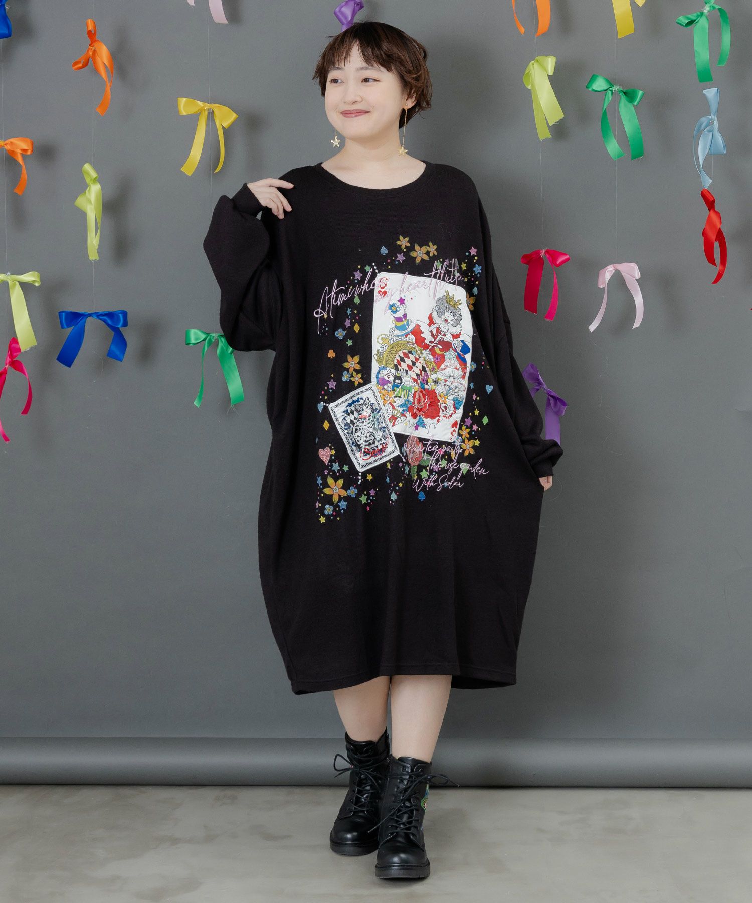 ScoLar 153763：スカラートランプ アップリケ刺繍ワンピース 153763：スカラートランプ アップリケ刺繍ワンピースの通販-ScoLar