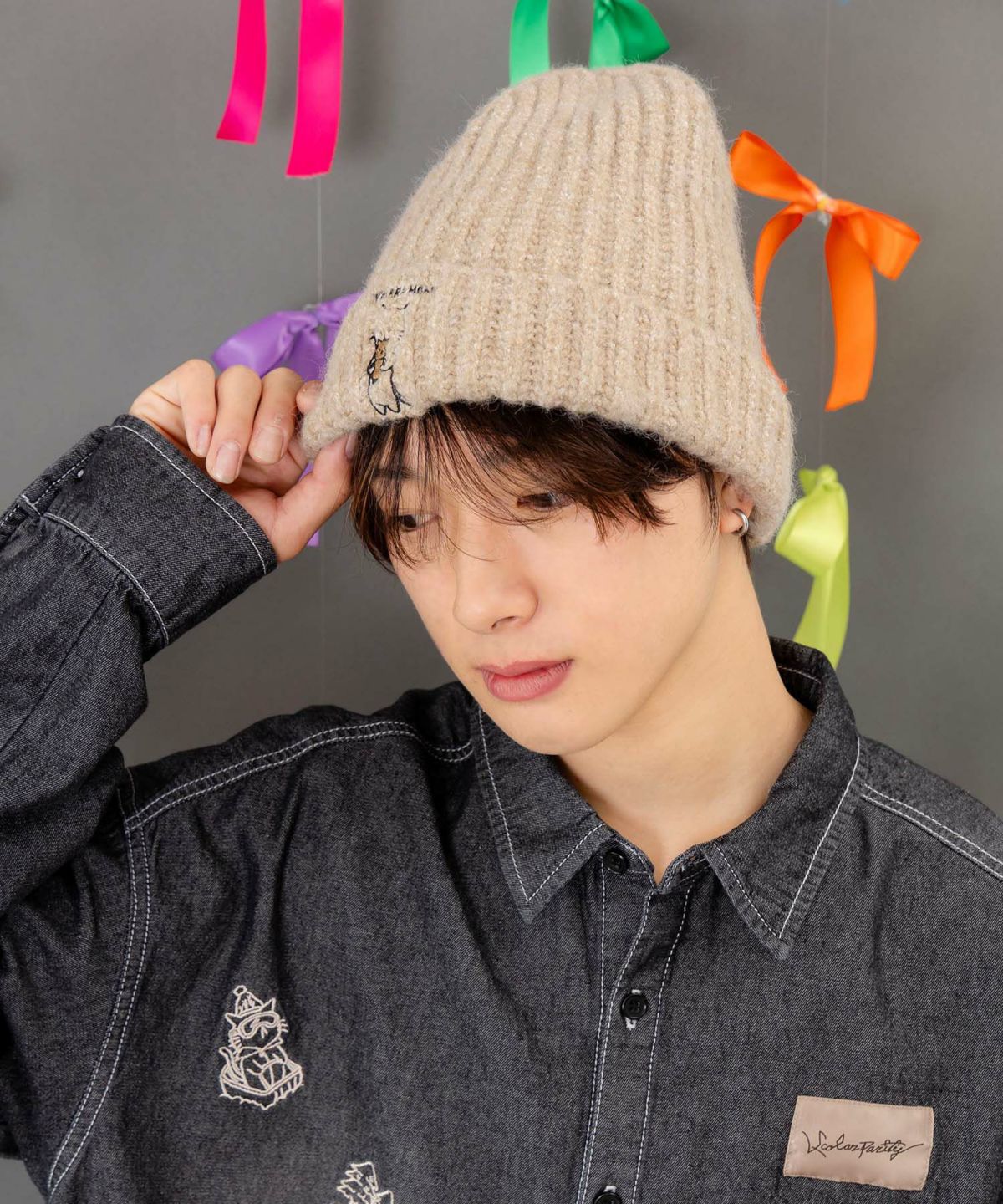 ネコのたからもの刺繍ニット帽-6